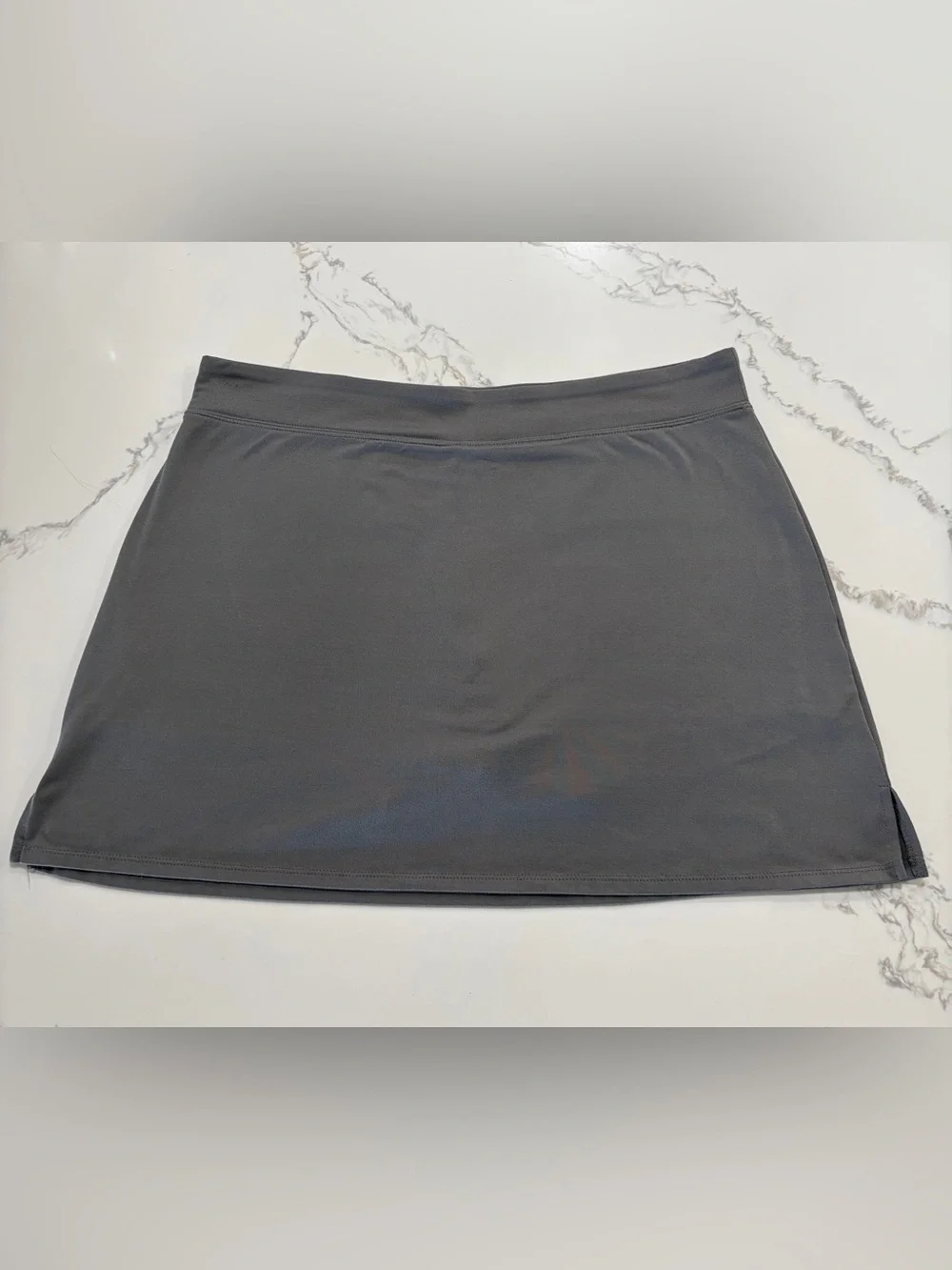 Rare Tranquility Clothing Company Grey Solid Athletic Skort Pickle Ball Gray - Picture 8 of 8